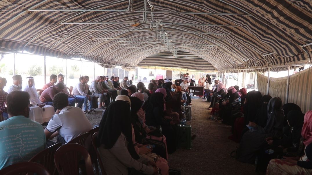 ⁣مجلس المنطقة الغربية ينصب خيمة عزاء للشهيد فرهاد شبلي في دير الزور