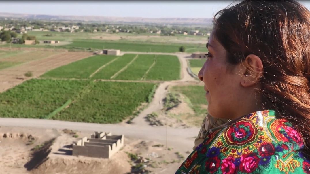 Zeyneb Ebas ji bo azadî û mafê jinan tevlî nava YPJ'ê bû
