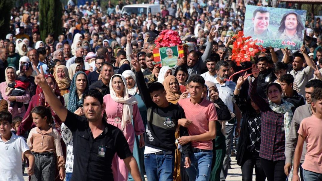 ⁣Şehîd Êriş Hemdûş li Kobanê bi merasîmekê hat oxir kirin