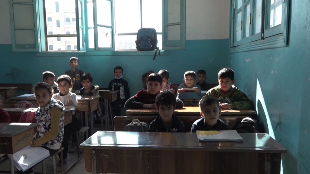 ⁣بعد عودة الطلاب إلى المدارس مجموعة إجراءات احترازية في مدارس الرقة تقرير: محمد الحسن
