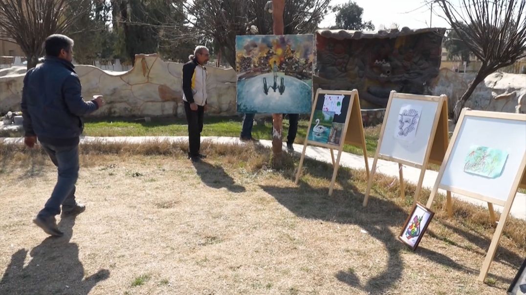 فنانو الرقة يعرضون لوحاتهم للبيع للمشاركة في حملة التبرعات لضحايا الزلزال تقرير: وسيم الخلف