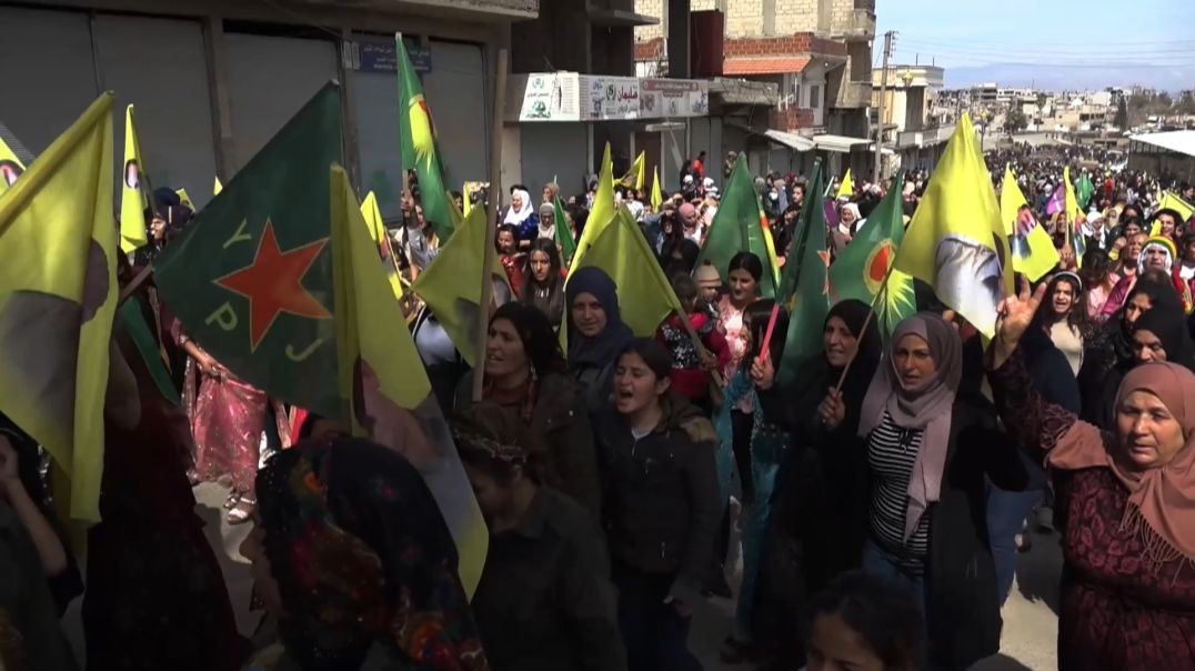 ⁣بمناسبة الثامن من آذار .. مسيرات حاشدة بمشاركة عشرات الآلاف من أهالي شمال وشرق سوريا