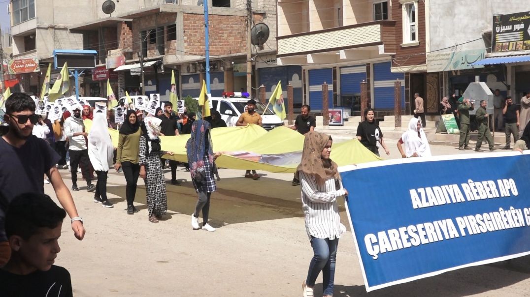 ⁣Şêniyên Girkê Legê tecrîda li dijî Rêber Apo şermezar kirin