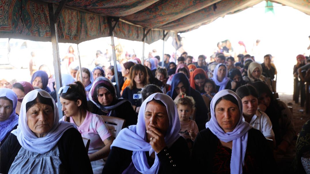 ⁣Jinên Şengalê piştgirî dan berxwedana Rojava