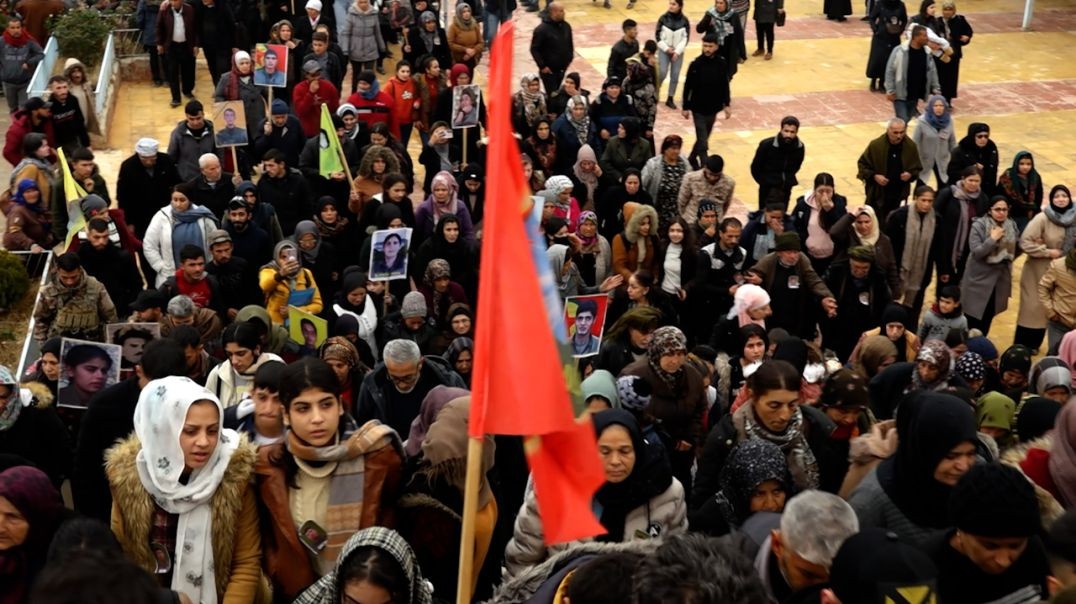 ⁣DOSYA - Li Helebê şehîd Tekîn bi merasîmeke girsyî hat oxirkirin