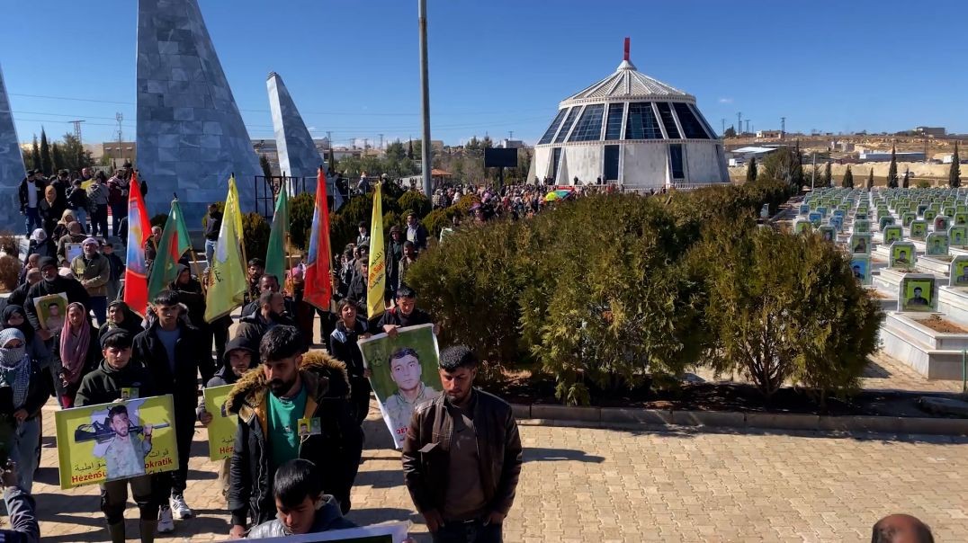 ⁣DOSYA - Li Kobanê merasîma 5 şehîdan hat lidarxistin