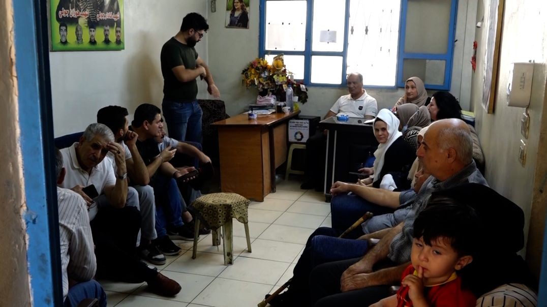 ⁣ملف - العاملون في مؤسسات الإدارة الذاتية يباشرون بمهامهم مع الكومينات لتعزيز عملها