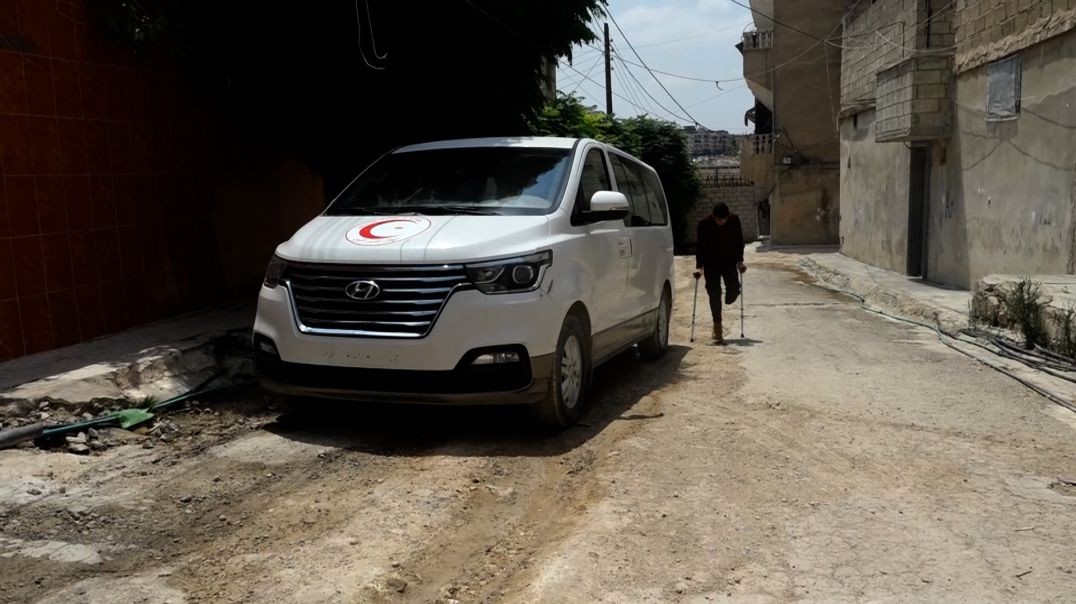 ⁣DOSYA - Heyva Sor a Kurd li Helebê navenda çêkirina lingên protez vekiriye û pê pere xizmetê dike