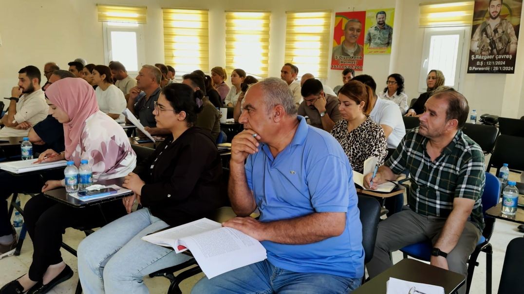 ⁣DOSYA - Hevserok û rêveberiyên saziyan manîfestoya aştî û civaka demokratîk dixwînin