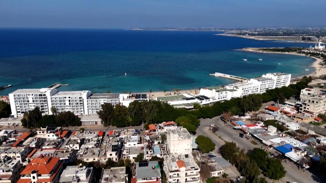 ⁣أهالي الساحل..بين نظريات الثورات وواقعهم الميداني   تقرير: فريال يوسف