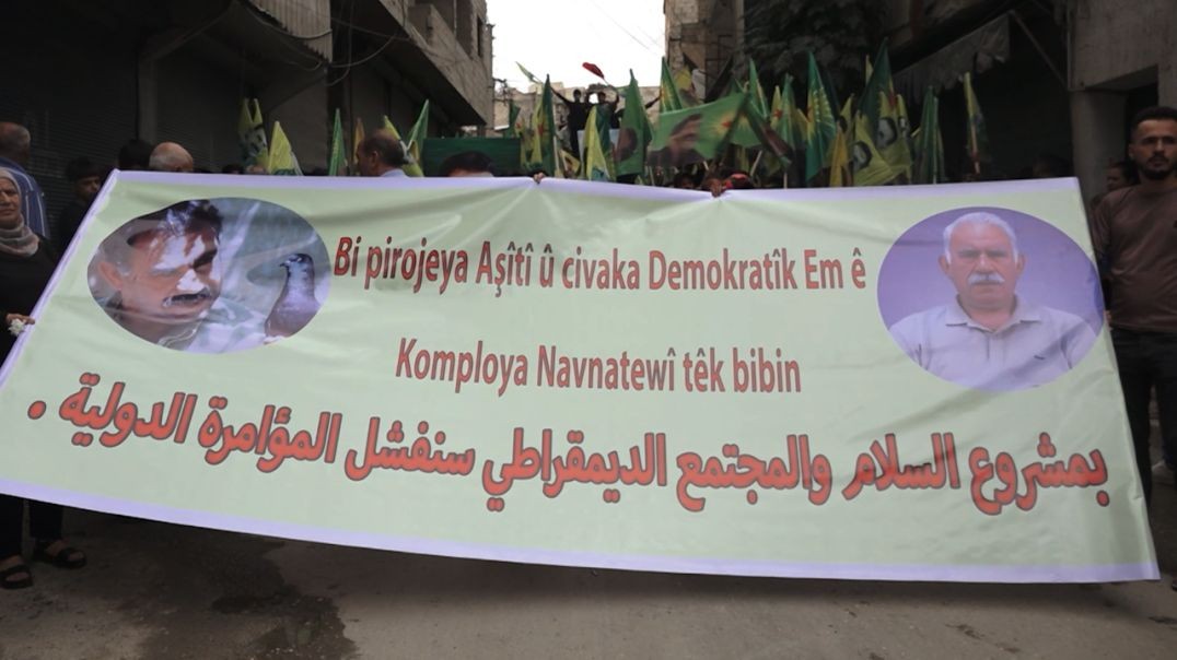 ⁣DOSYA – Gelê Helebê bi meşeke girsyî komploya navneteweyî şermazar kir
