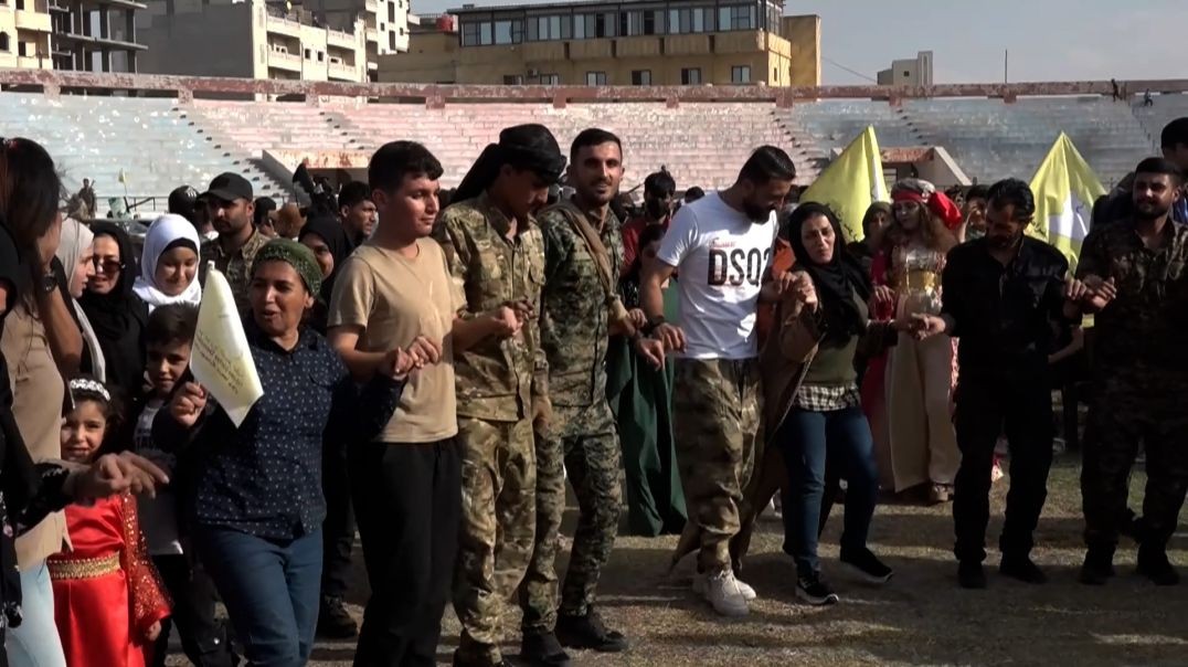 ⁣الرقة تحتفل بالذكرى الثامنة للتحرير بأجواء من الفرح والدبكات الشعبية-تقرير: محمد خليل