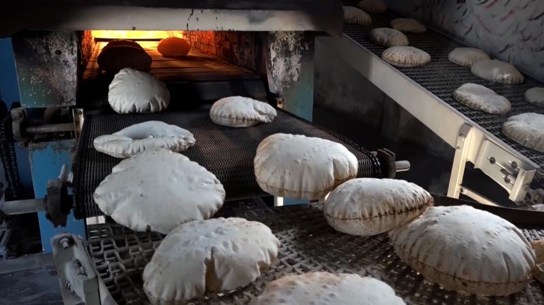 استجابة لمطالب الأهالي..لجنة الصوامع والأفران تعمل على تحسين الخبز في دير الزور تقرير- أسامة الأحمد