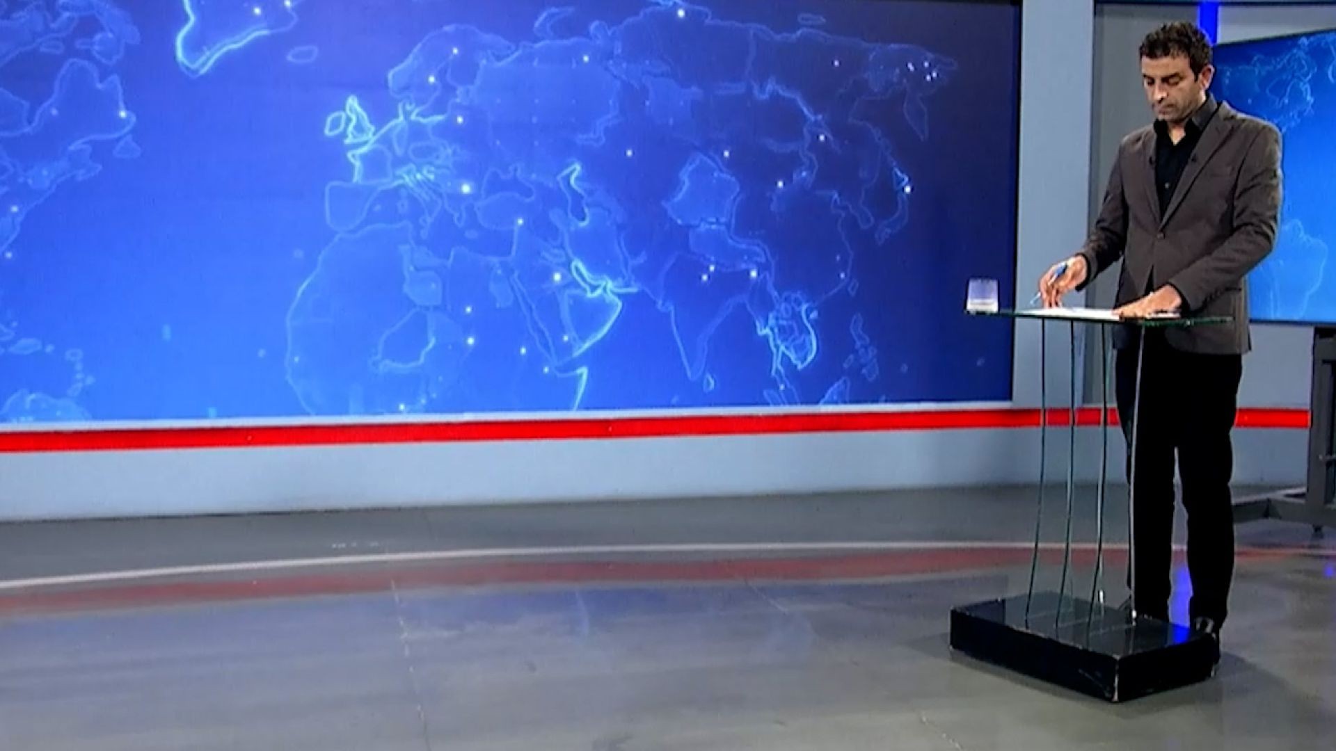 ⁣مع الحدث - حسين نعسو - أحمد العبدالله - سليمان جعفر - 23 - 12 - 2025