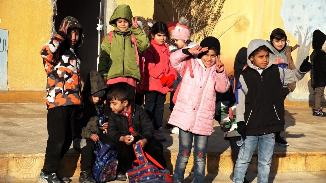 Dibistanên Şêxmeqsûd û Eşrefiyê careke din tevî dorpêçê jî deriyê xwe vekirin-Rapor: Çeklîn Brîmo